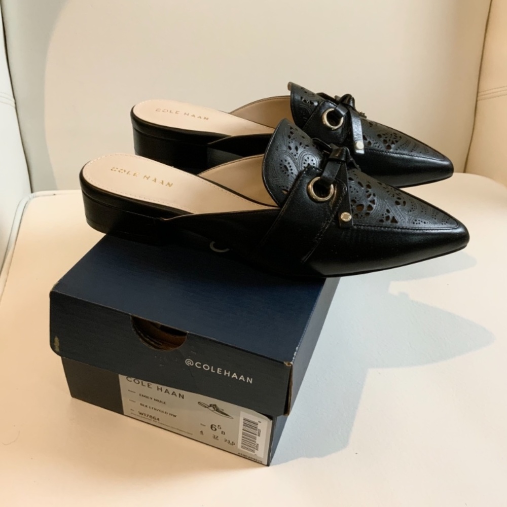 Cole Haan Emily Black Leather Mule Flat Sandal Women’s Pointed Toe Shoes 6.5 - Picture 10 of 16